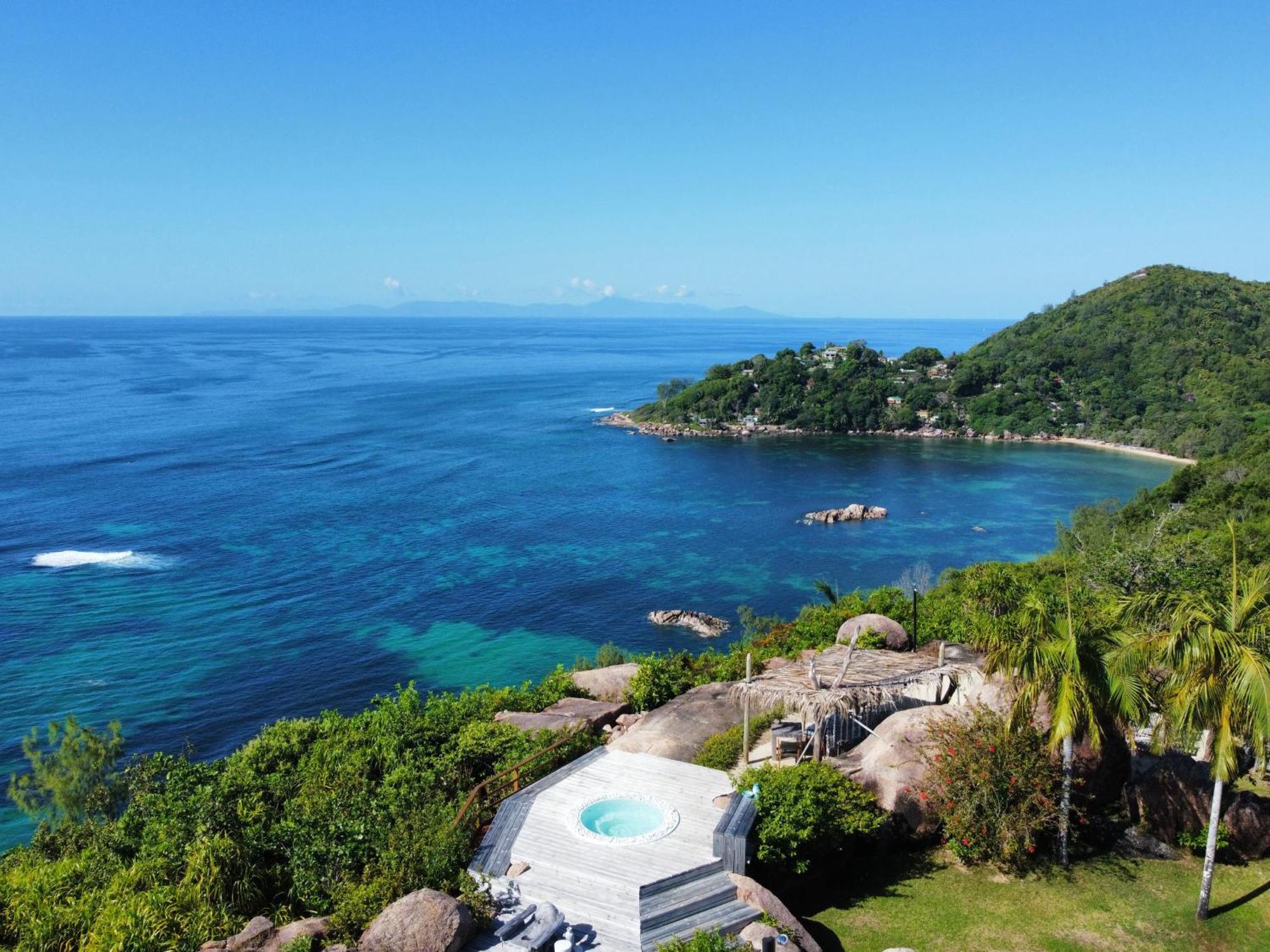 Le Château de feuilles Baie Sainte-Anne Extérieur photo